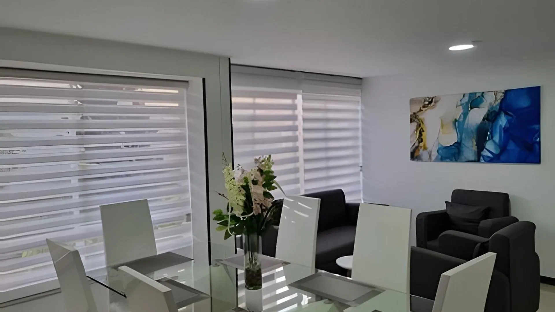 公寓 Edificio Santa Catalina Cerca Zona Comercial 卡利 哥伦比亚