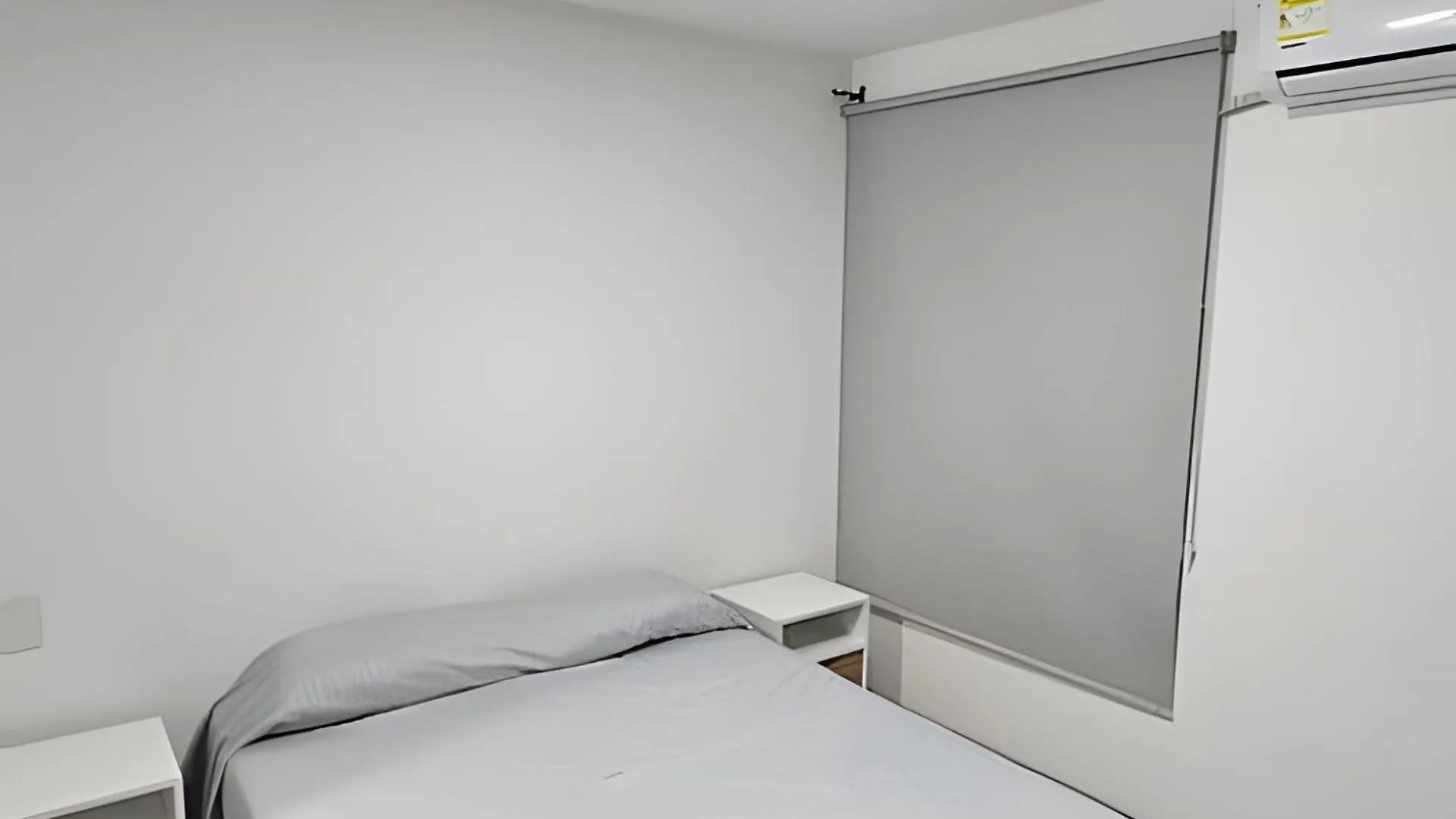 Edificio Santa Catalina Cerca Zona Comercial 卡利 公寓